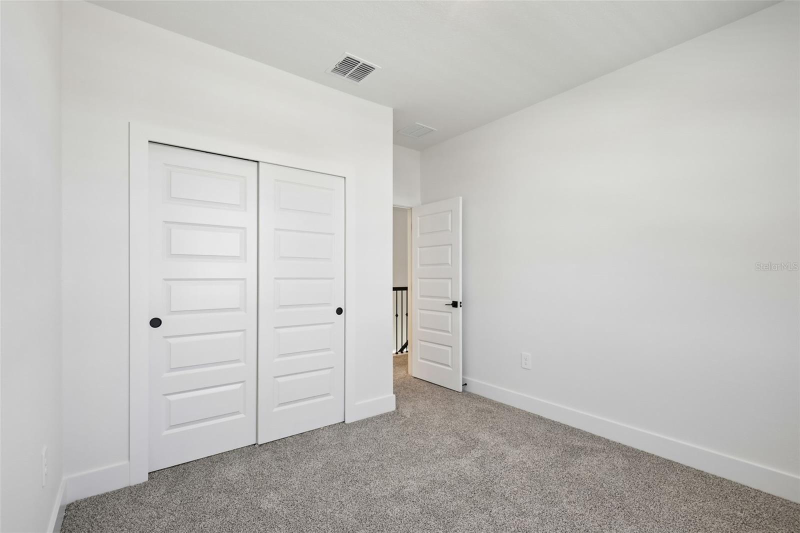 MAGNOLIA BAY - Residential