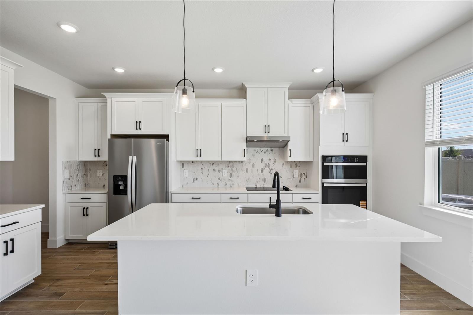 MAGNOLIA BAY - Residential