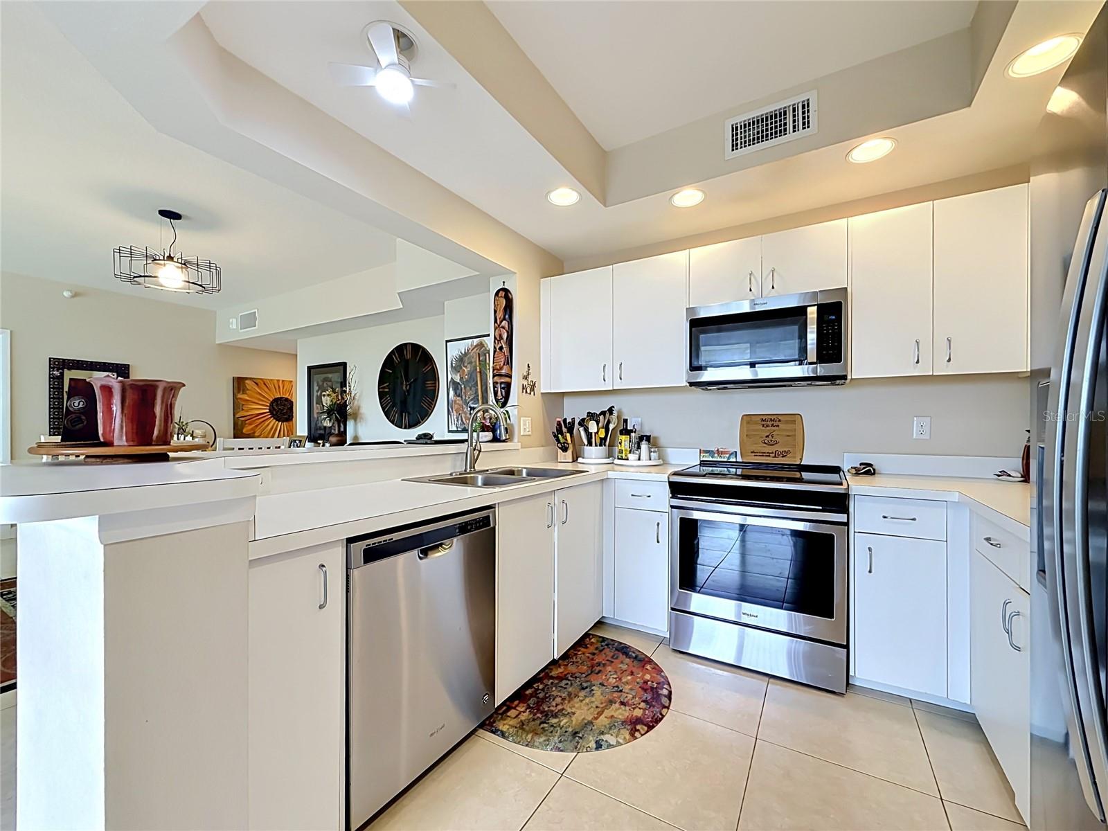 OSPREY POINTE AT DOLPHIN CAY - Residential