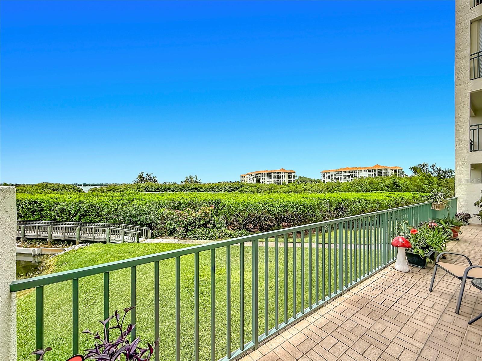 OSPREY POINTE AT DOLPHIN CAY - Residential