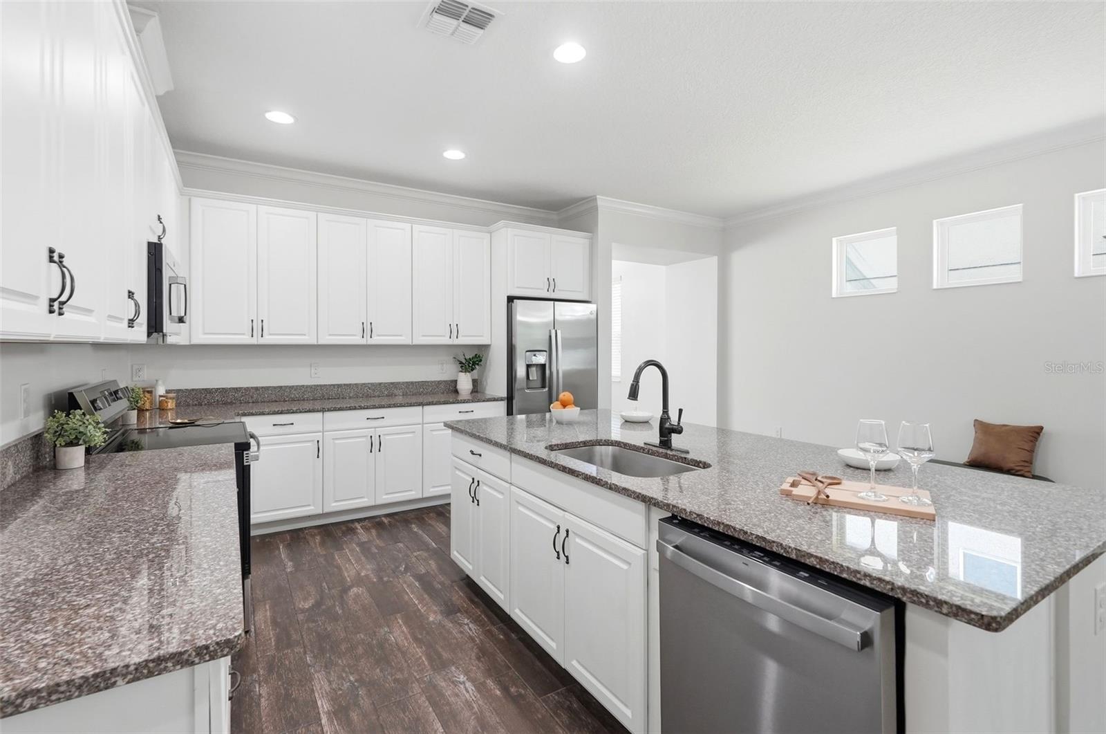 AULINS LANDING AT OVIEDO - PH 2 - Residential