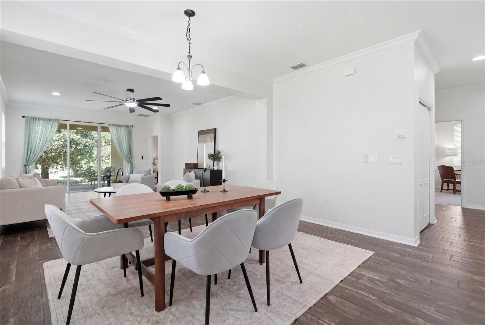 AULINS LANDING AT OVIEDO - PH 2 - Residential