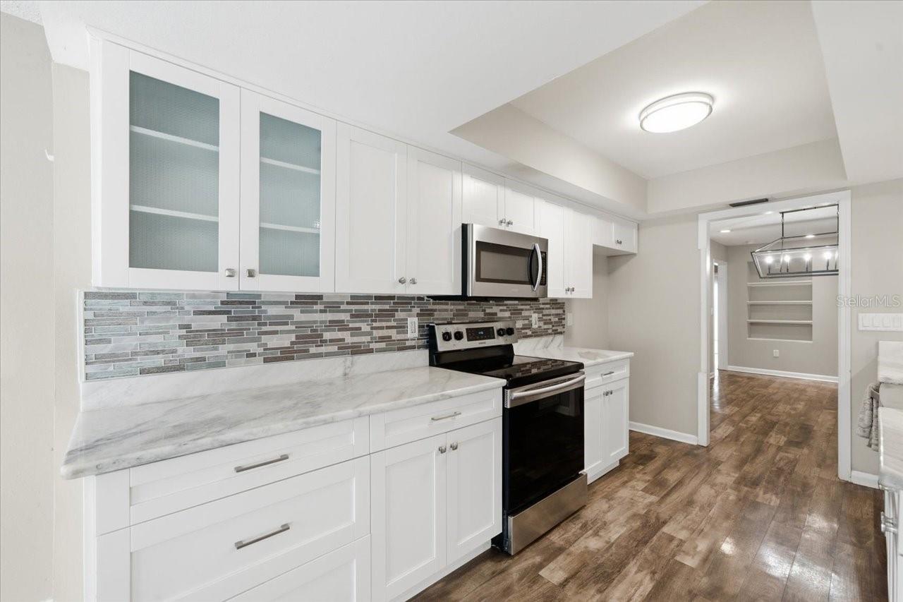 CARROLLWOOD VILLAGE PH 02 UN - Residential