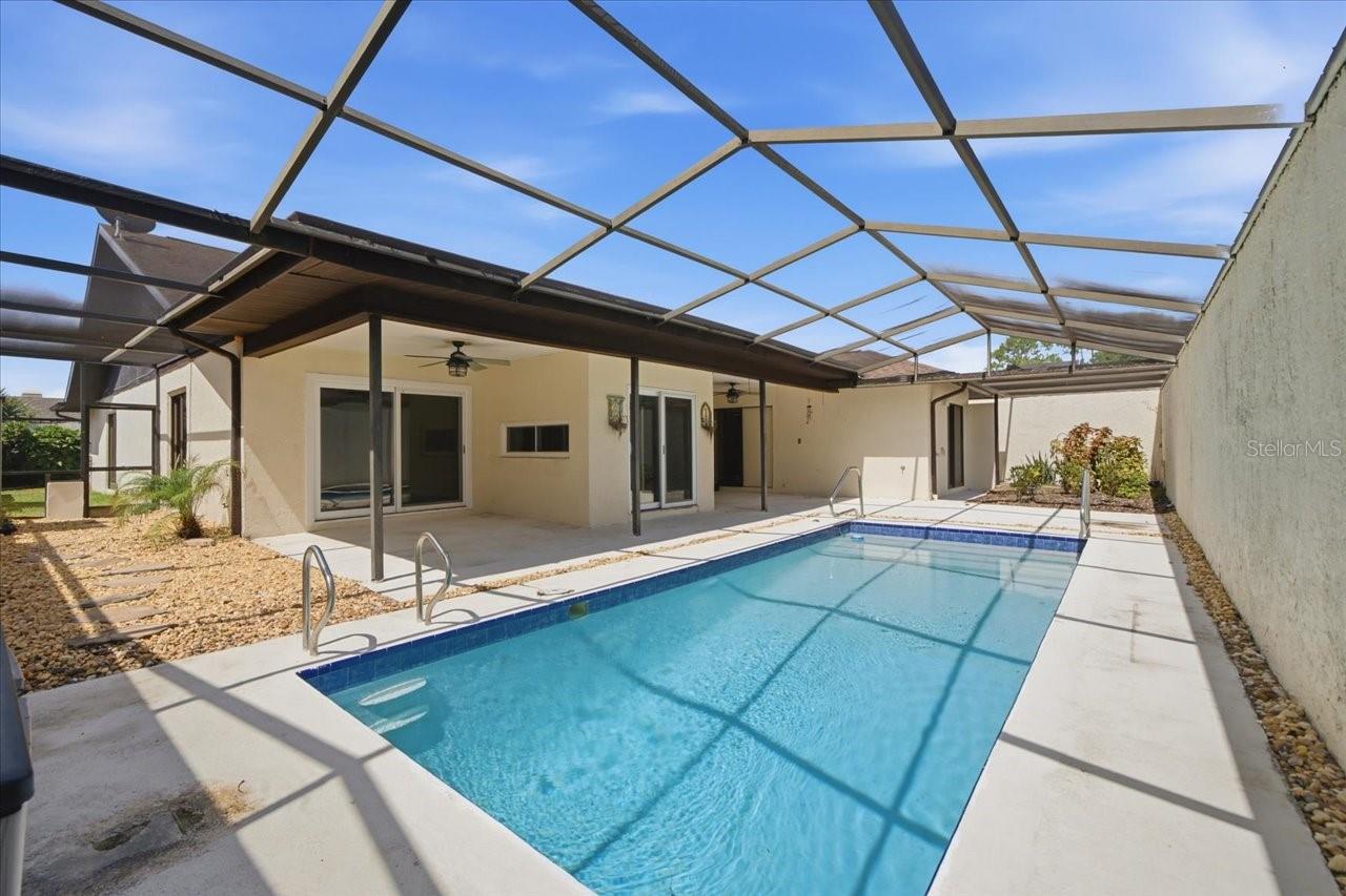 CARROLLWOOD VILLAGE PH 02 UN - Residential