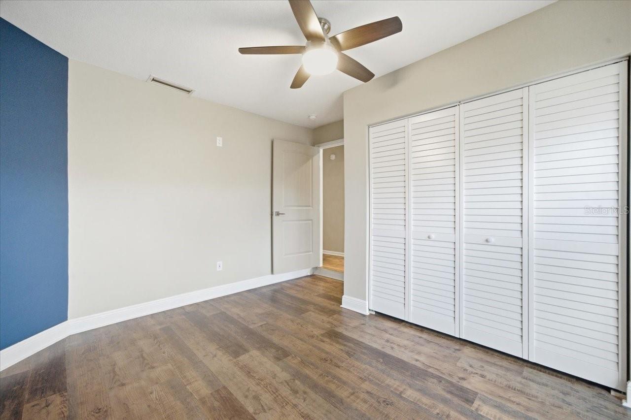 CARROLLWOOD VILLAGE PH 02 UN - Residential