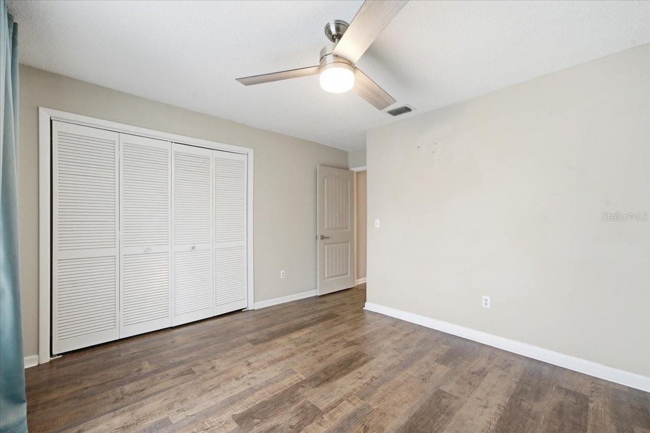 CARROLLWOOD VILLAGE PH 02 UN - Residential