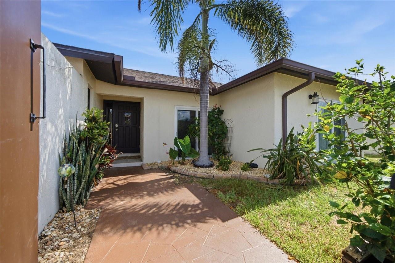 CARROLLWOOD VILLAGE PH 02 UN - Residential