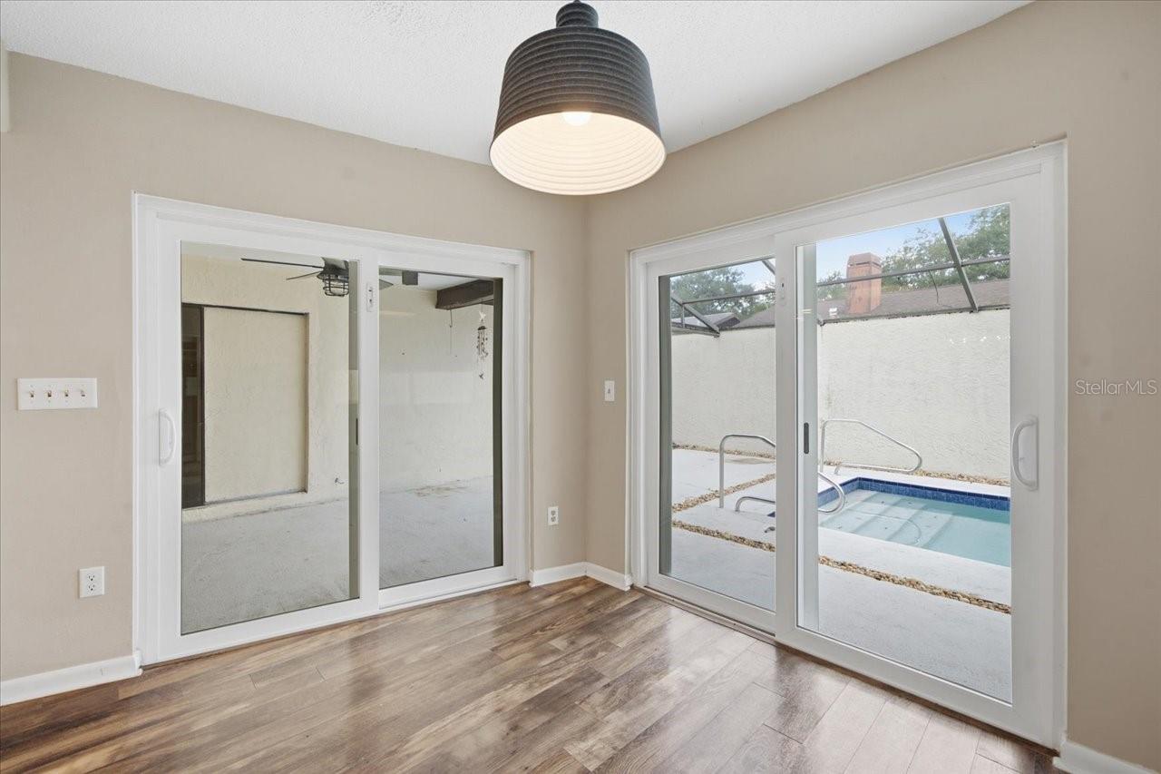 CARROLLWOOD VILLAGE PH 02 UN - Residential