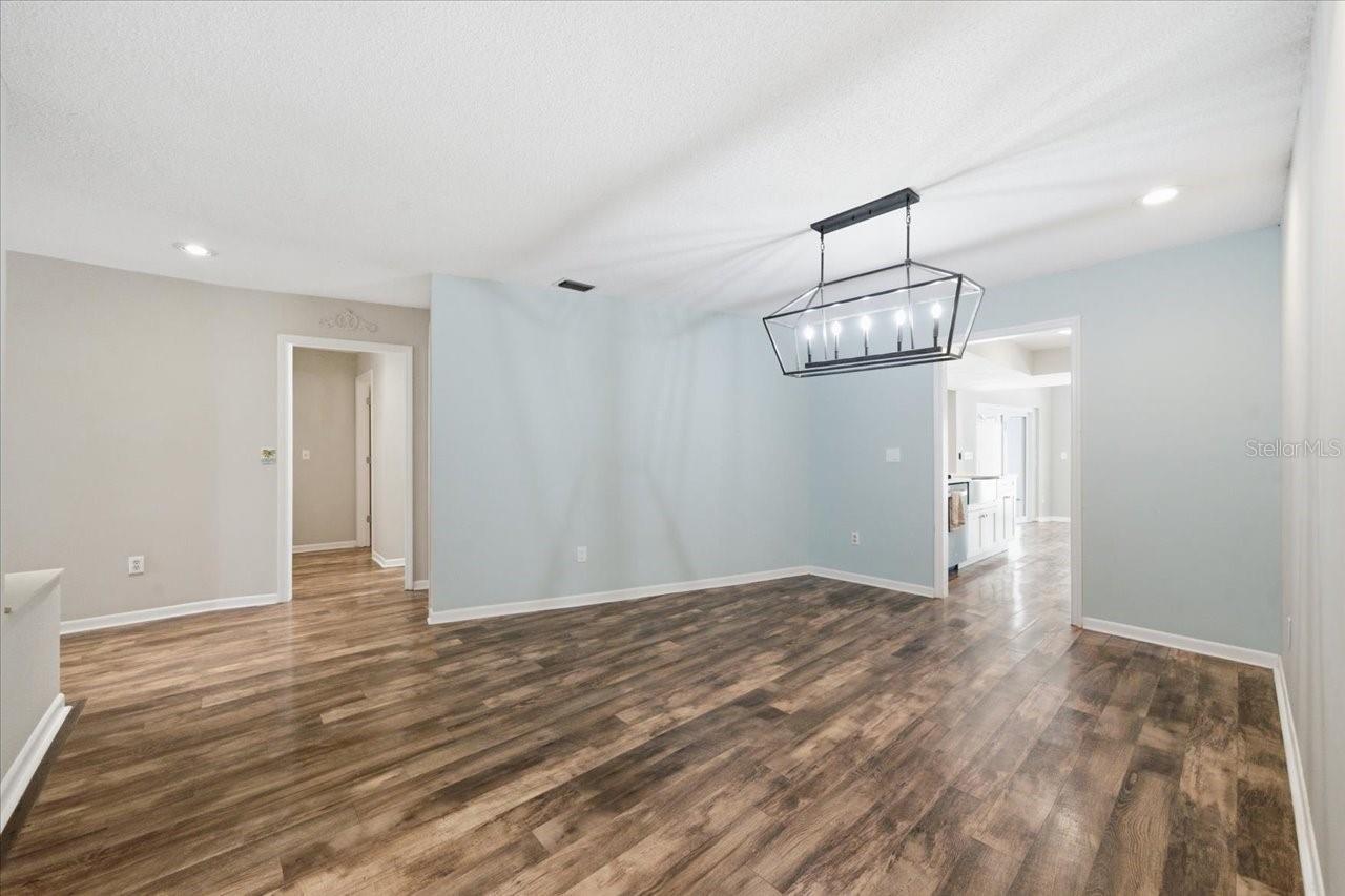 CARROLLWOOD VILLAGE PH 02 UN - Residential