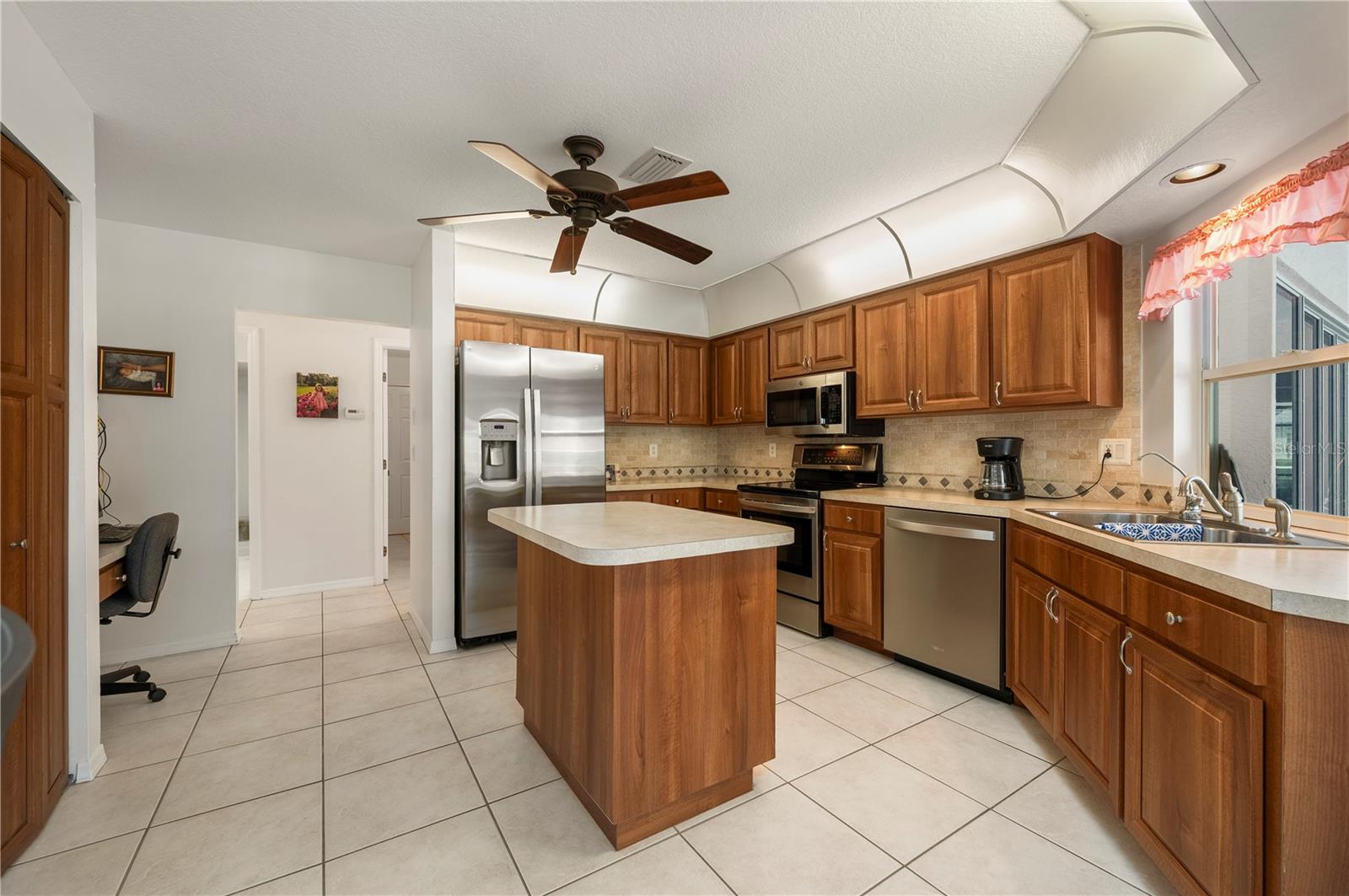 PUNTA GORDA ISLES SEC 23 - Residential