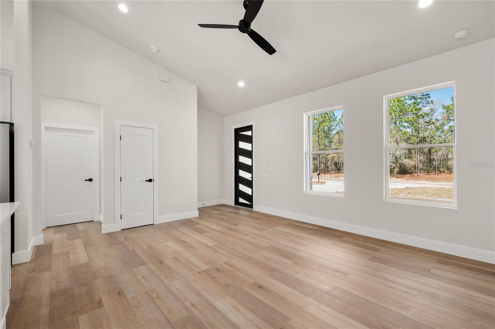 CITRUS SPGS UNIT 03 - Residential