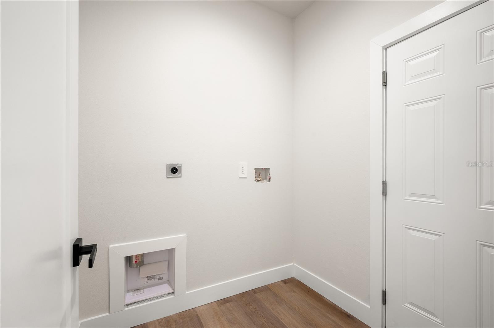 CITRUS SPGS UNIT 03 - Residential