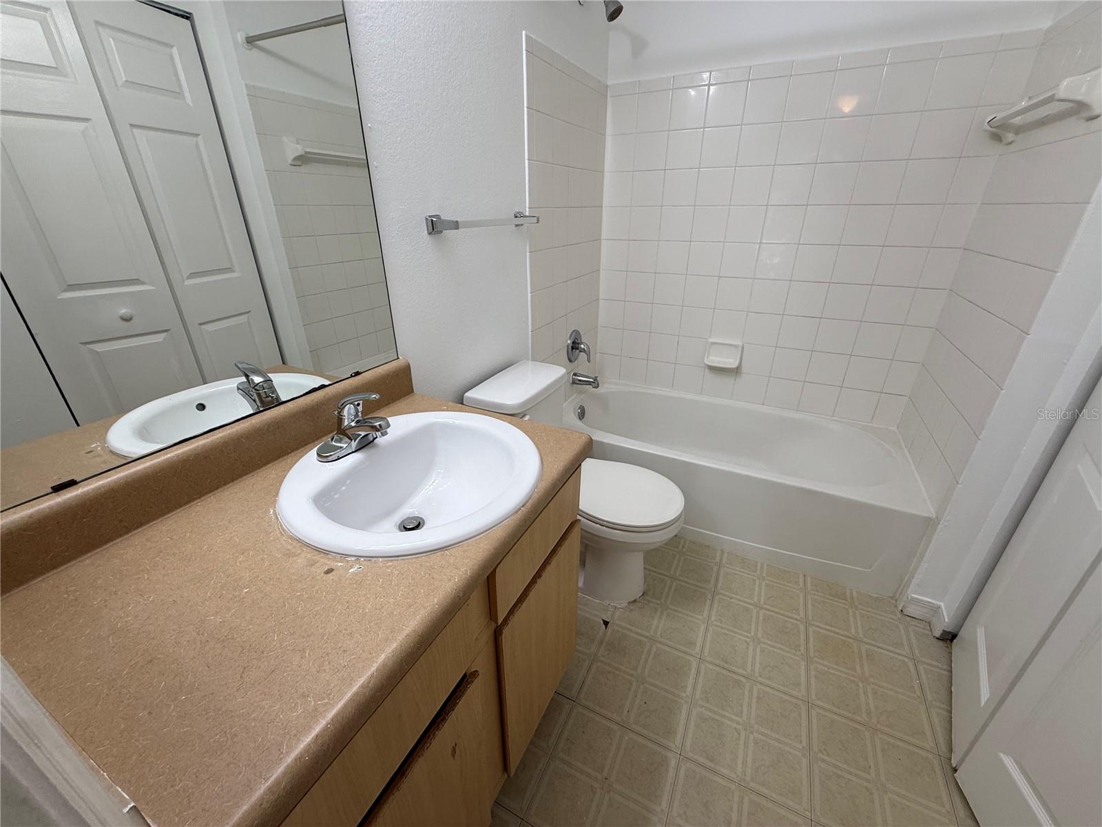 BOURDEAUX - Residential Lease