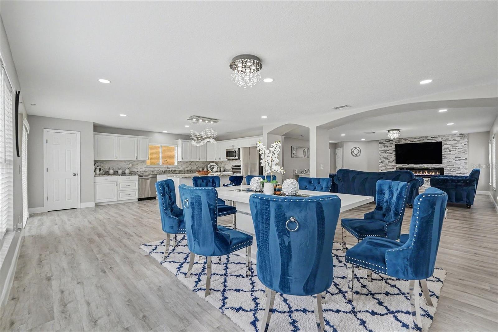 MAGNOLIA TRAILS - Residential
