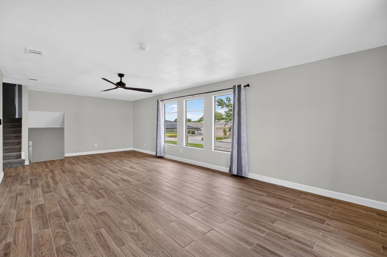 PELICAN COVE WEST PH 01 - Residential