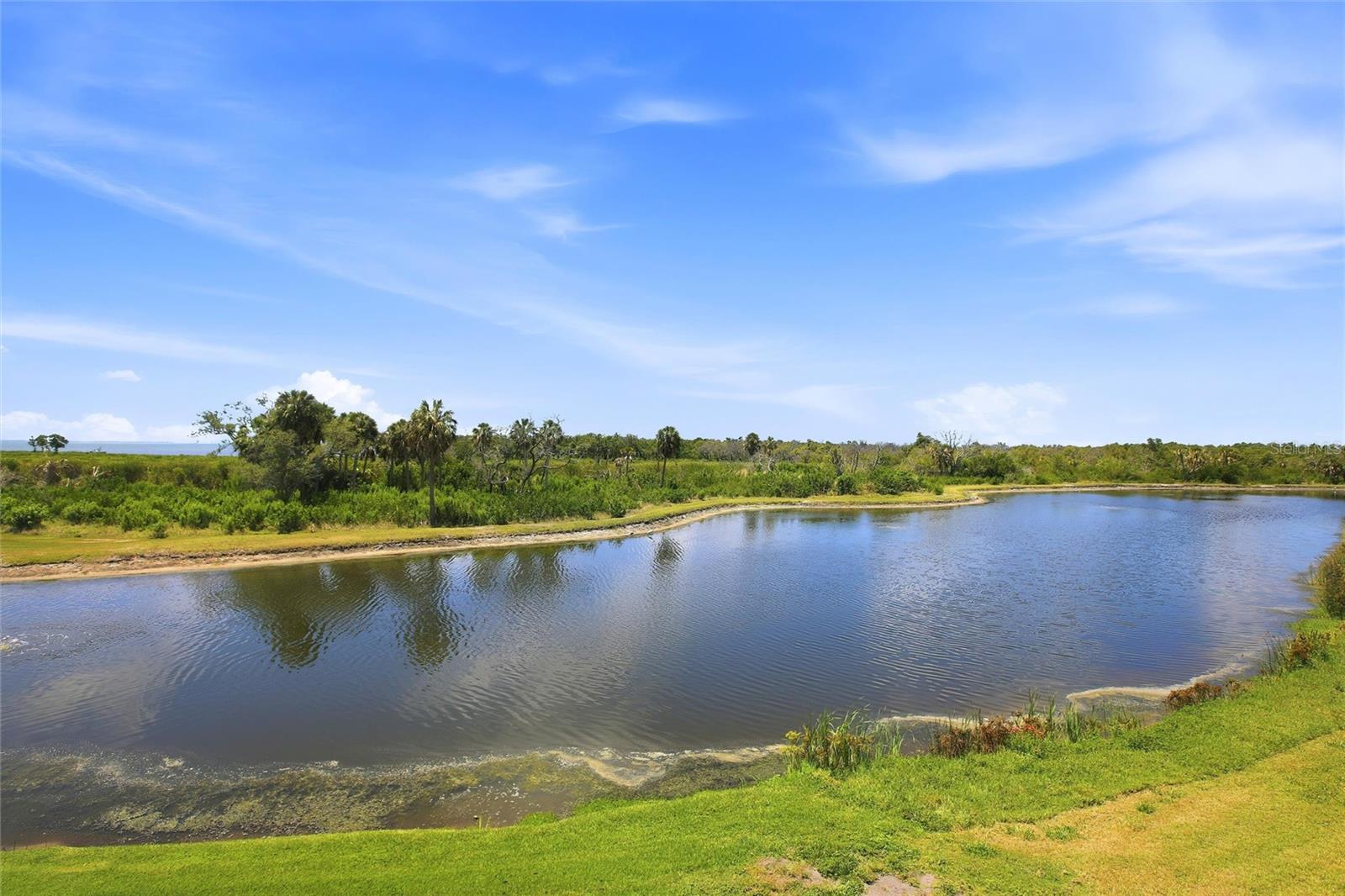 LEGENDS BAY - Residential