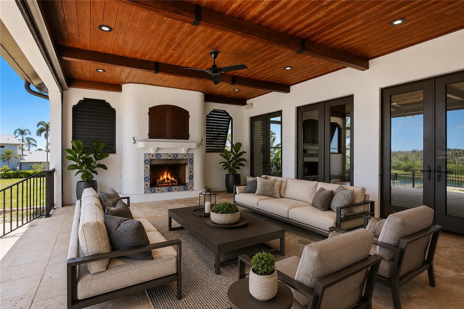 LEGENDS BAY - Residential