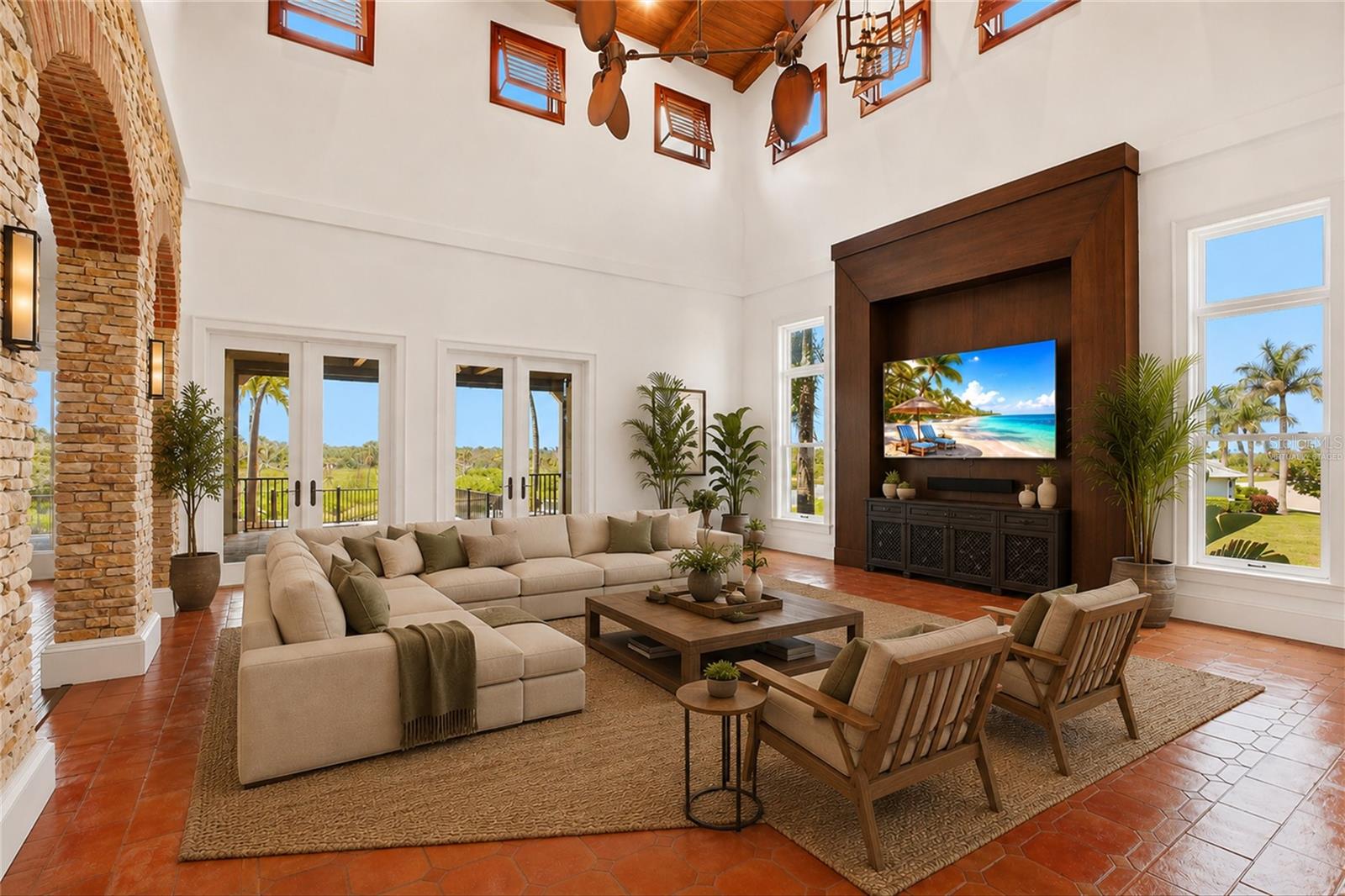 LEGENDS BAY - Residential