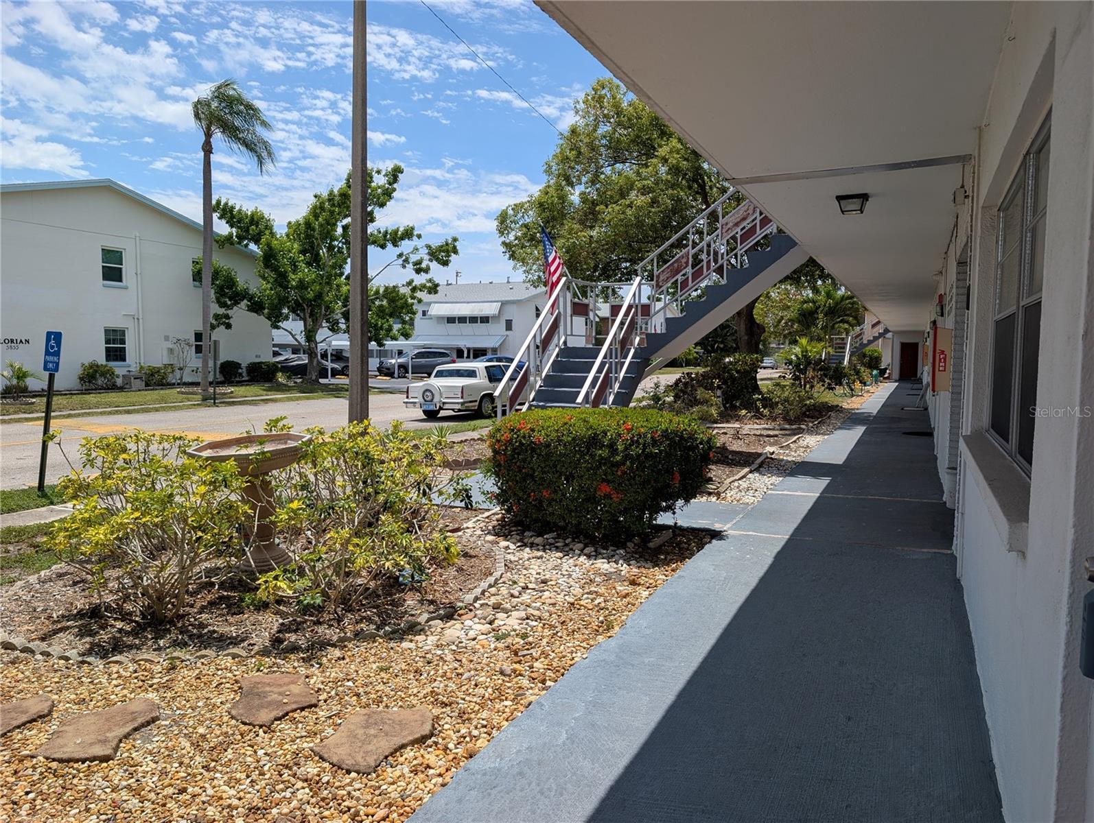 TOWN APTS CONDO - Residential