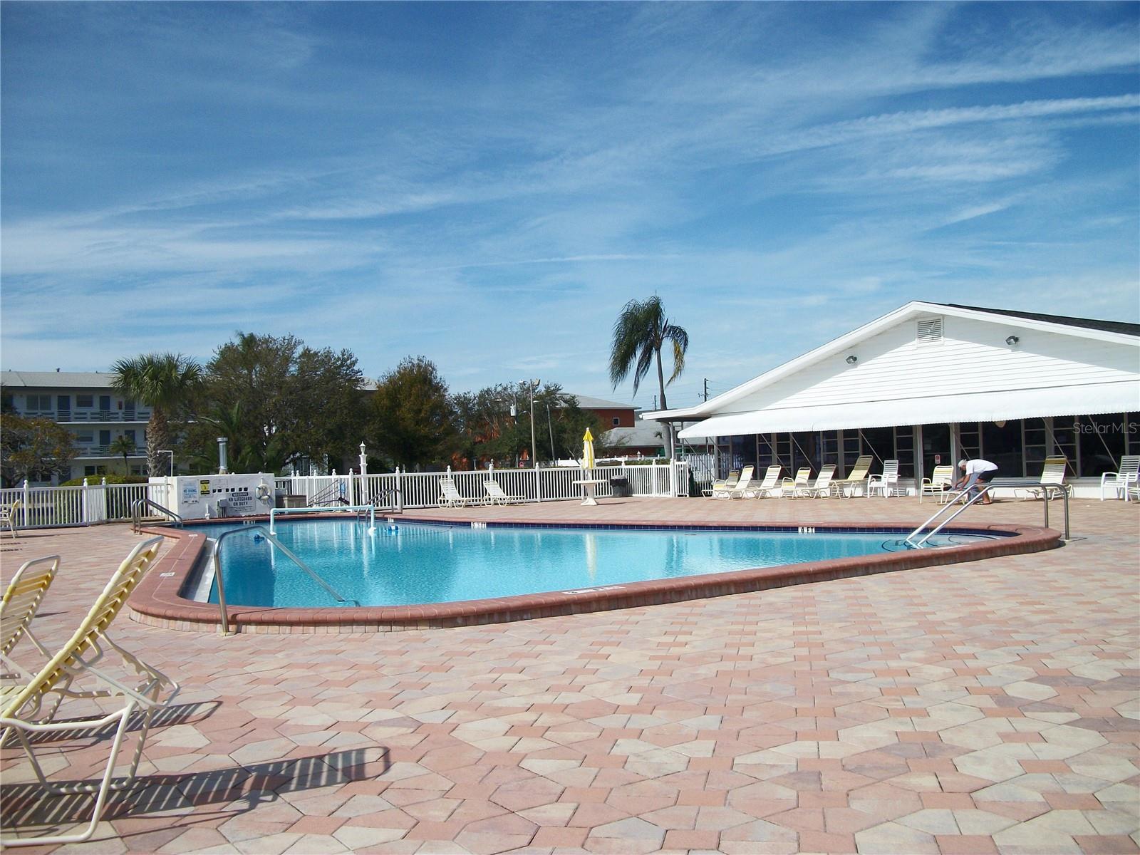 TOWN APTS CONDO - Residential