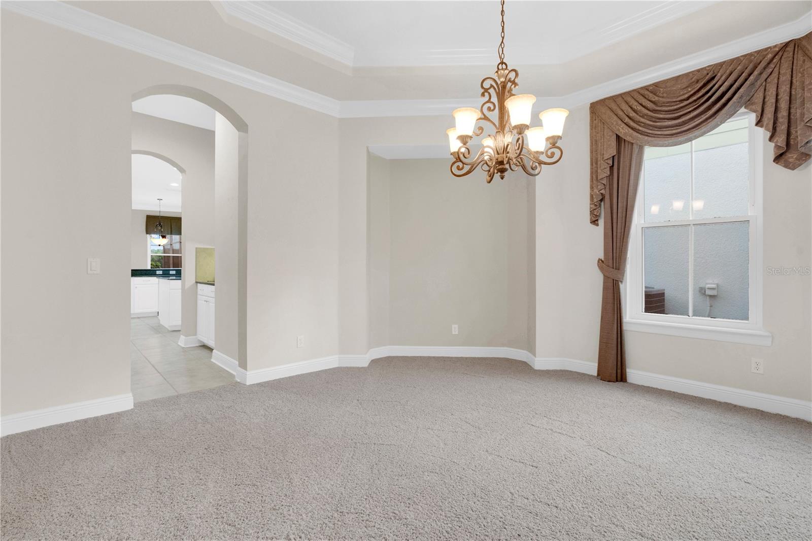 THORNHILL - Residential