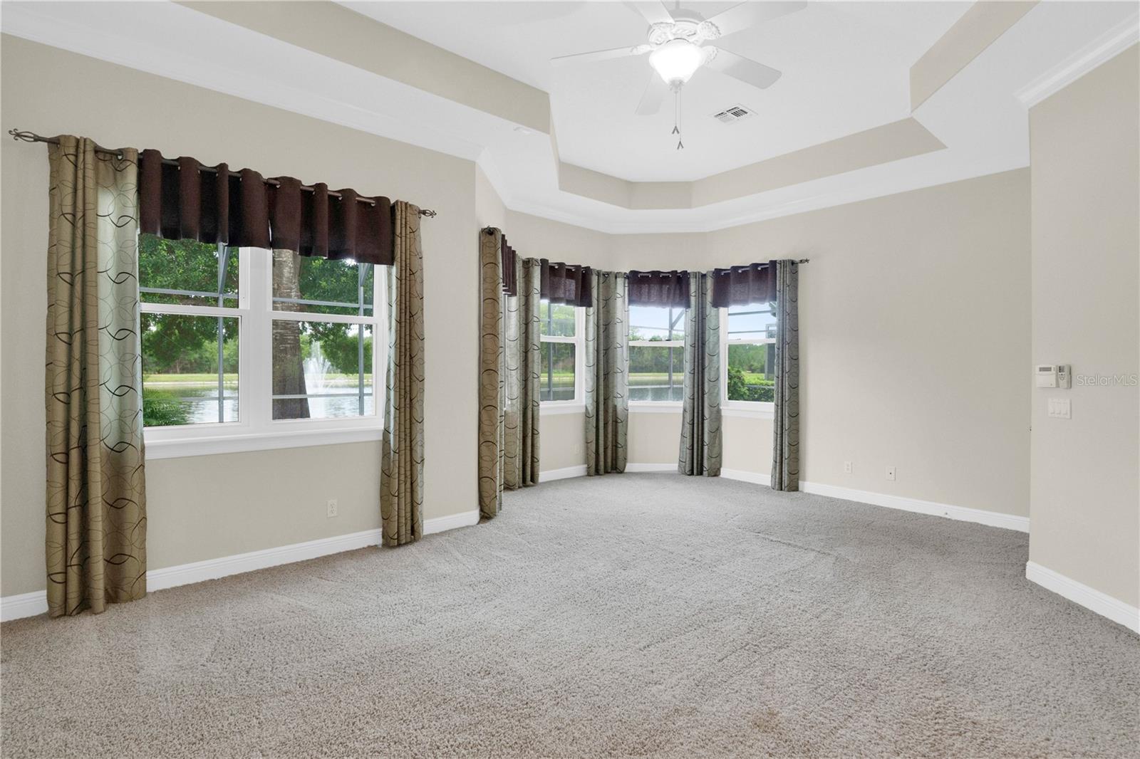 THORNHILL - Residential