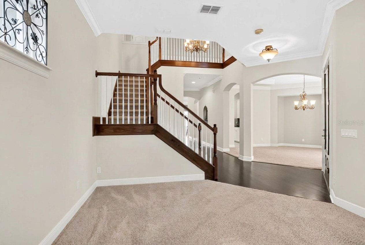 THORNHILL - Residential