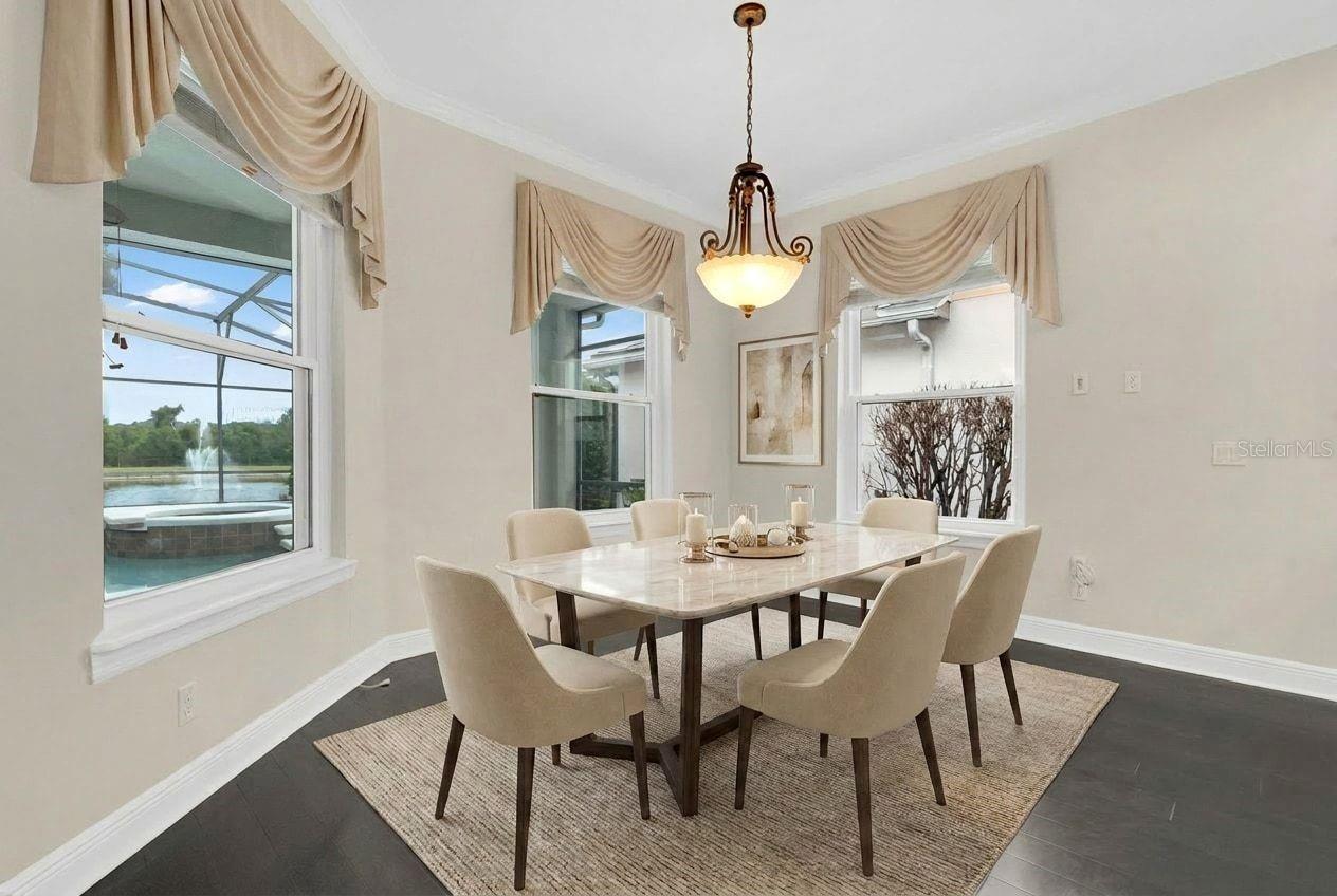 THORNHILL - Residential