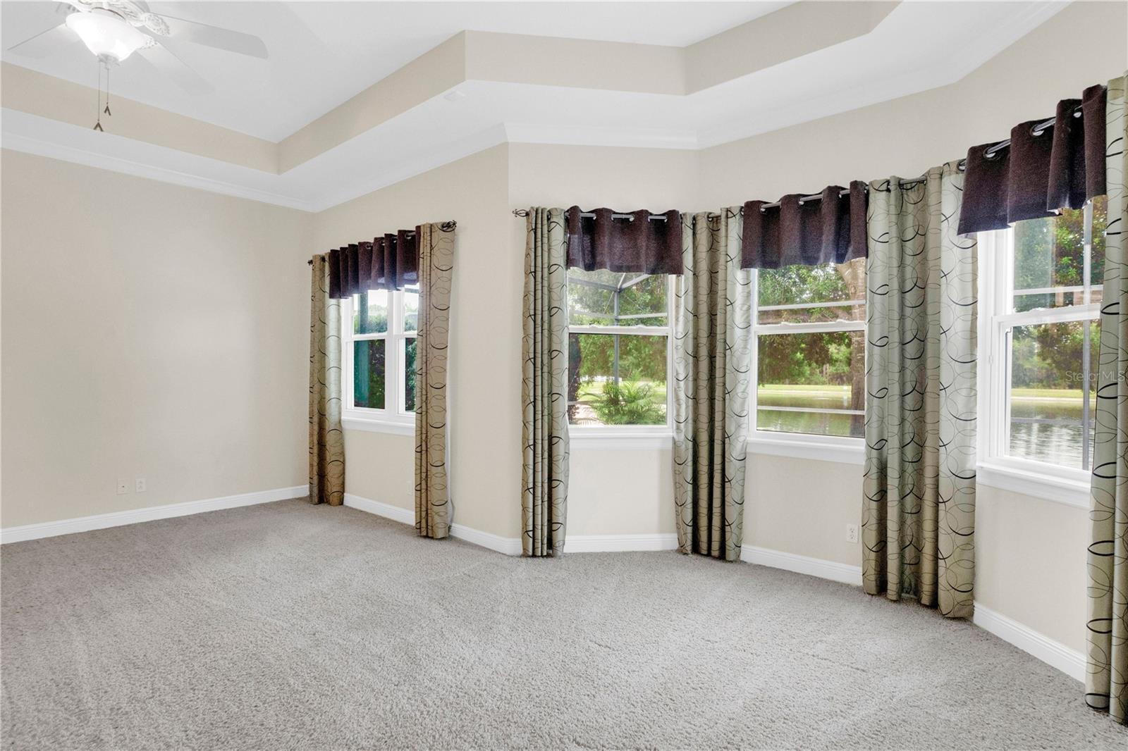 THORNHILL - Residential