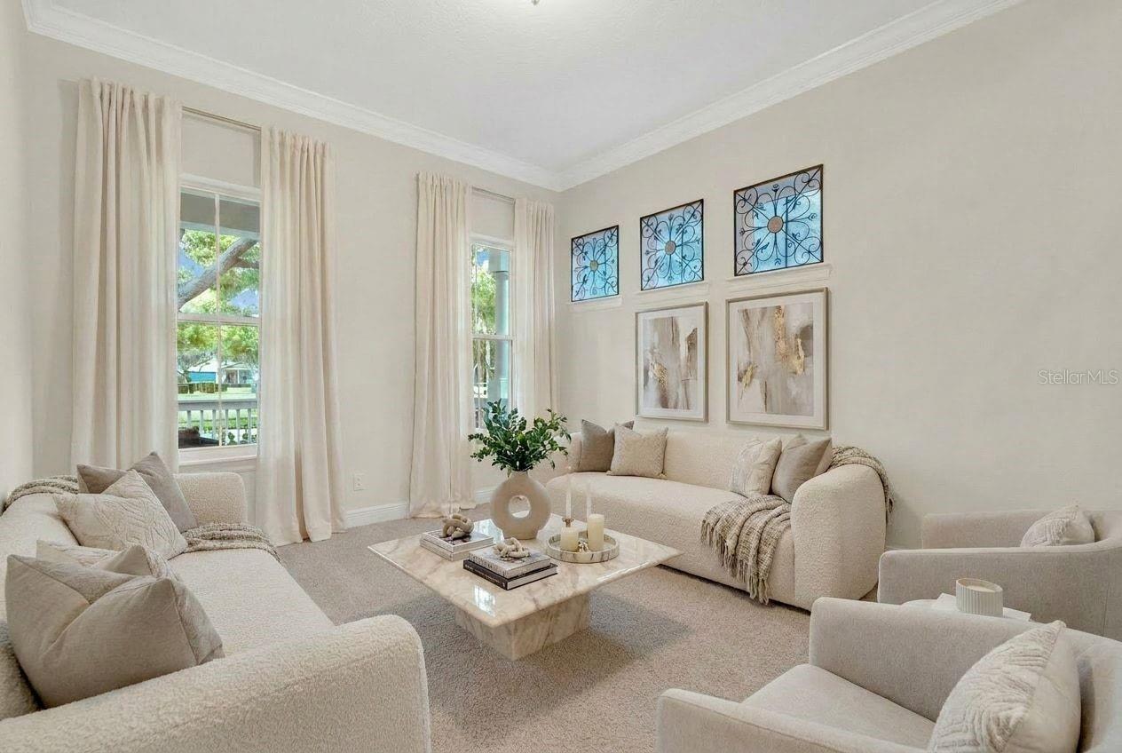 THORNHILL - Residential