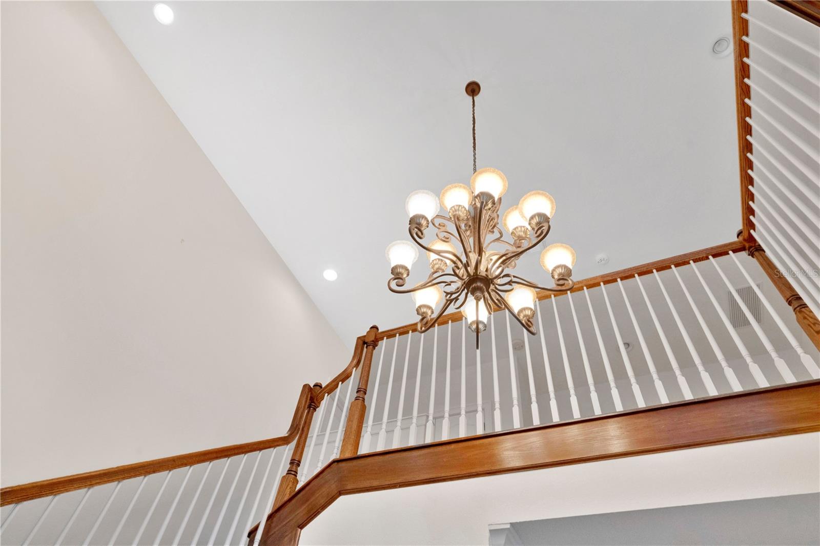 THORNHILL - Residential