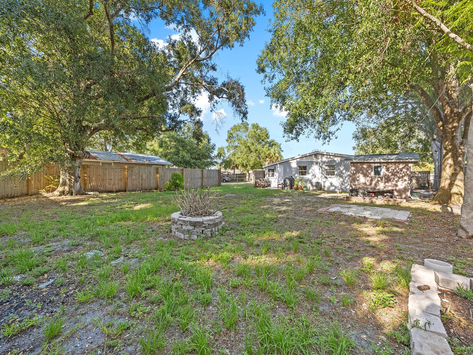 SOUTHRIDGE - Residential