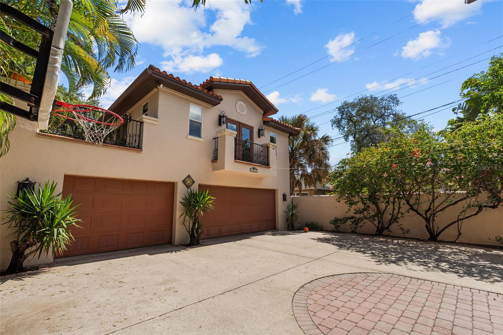BEACH PARK - Residential
