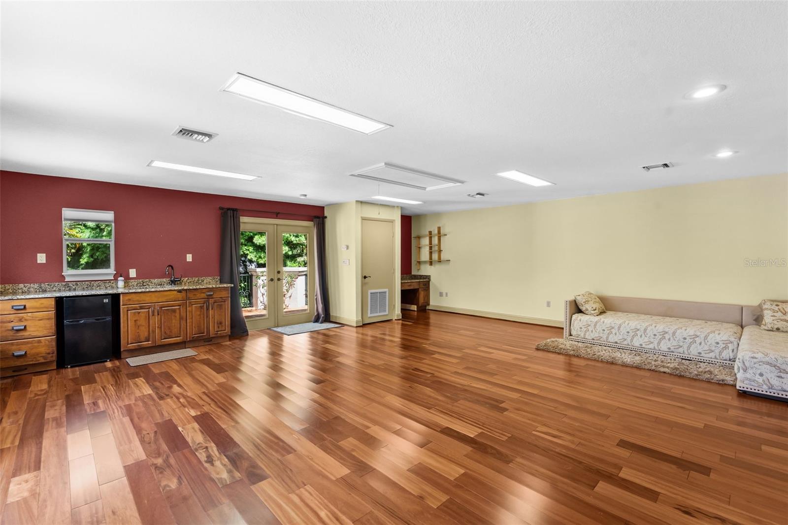 BEACH PARK - Residential