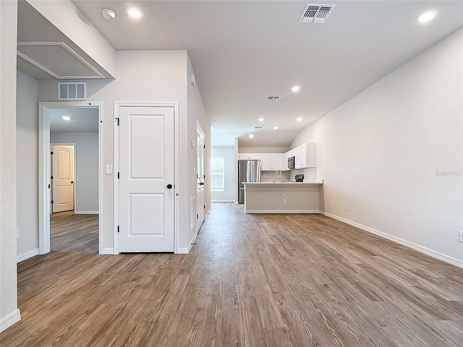 CAPE CORAL - Residential Income