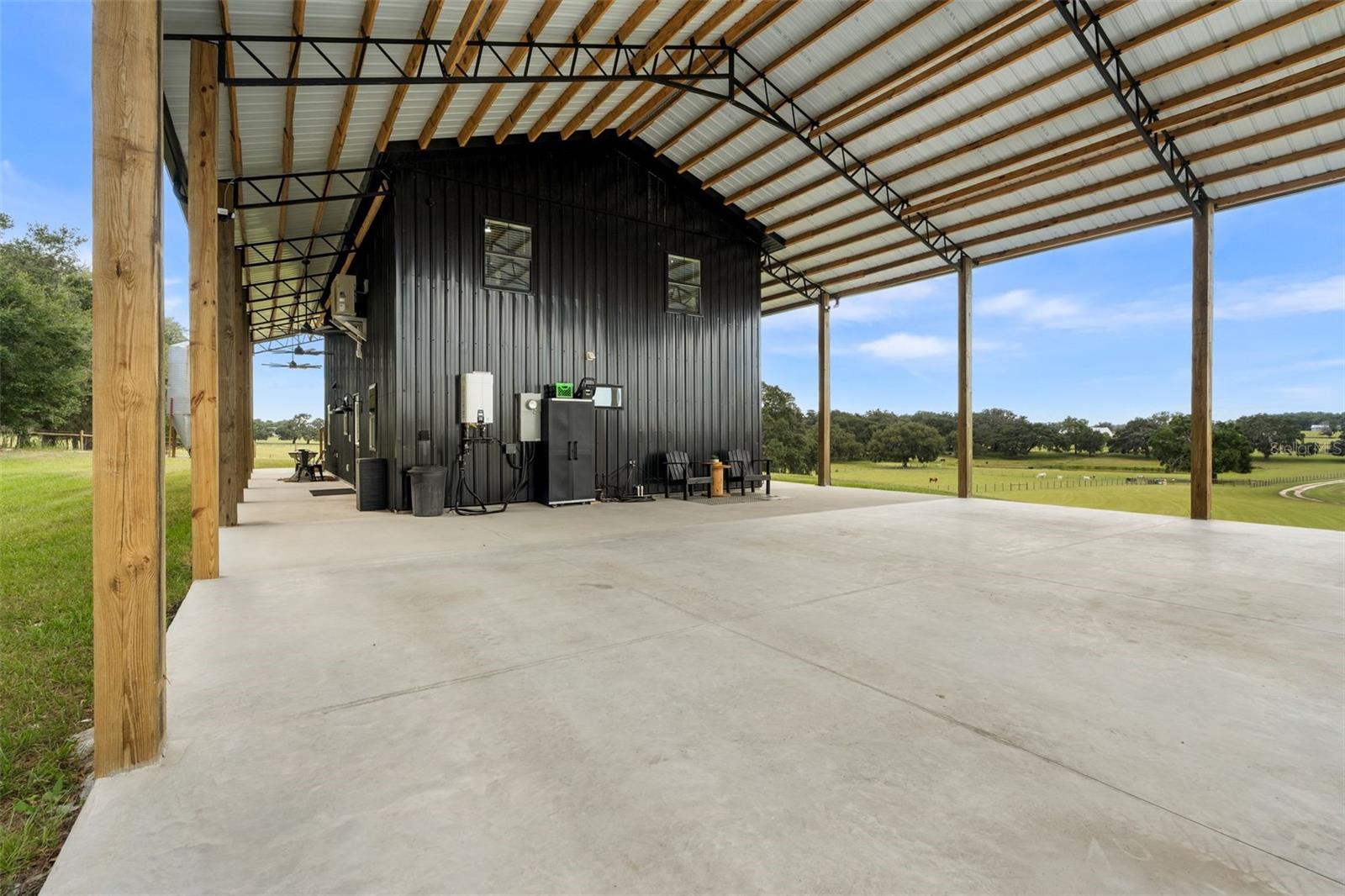 GOLD MEDAL FARMS - Residential