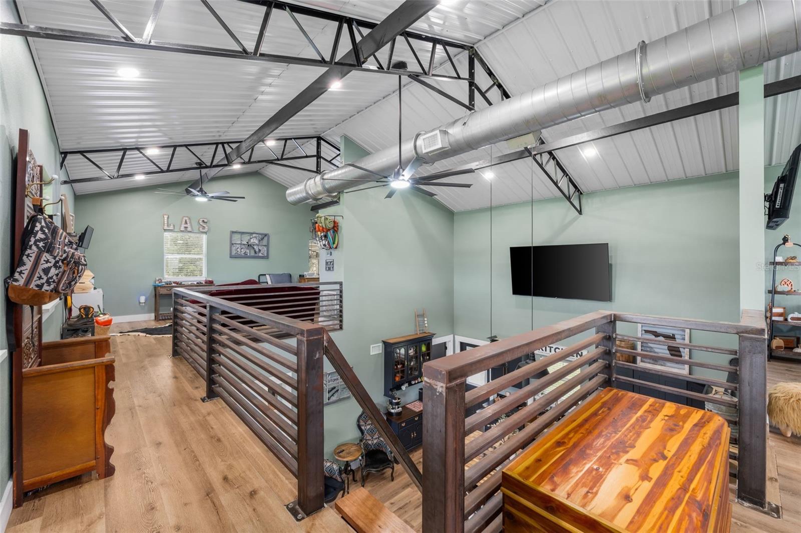 GOLD MEDAL FARMS - Residential