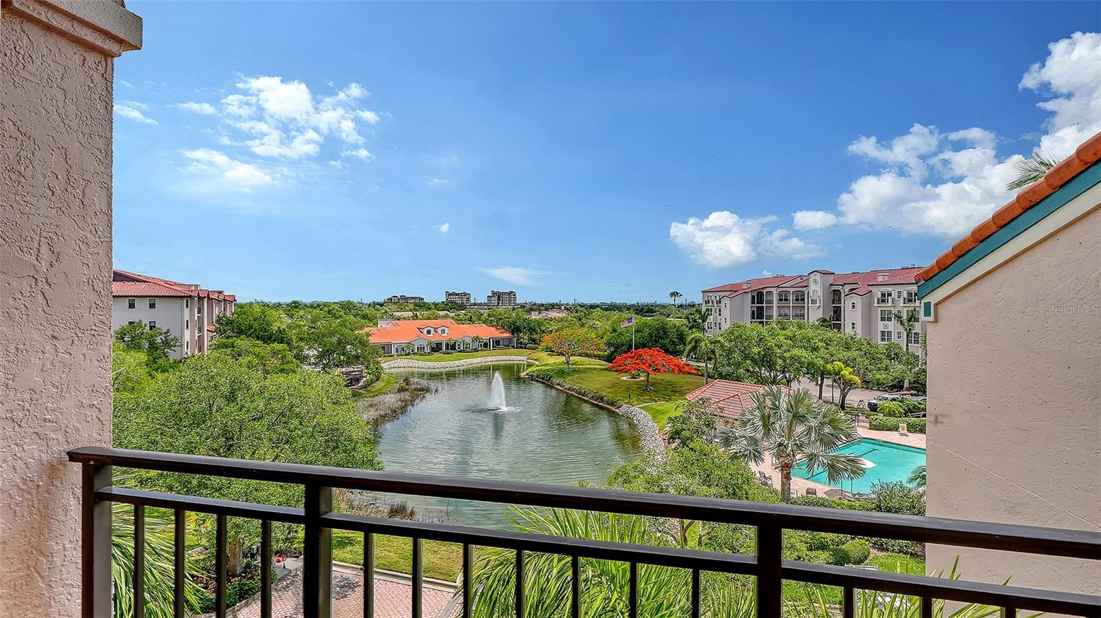 EAGLES POINT AT THE LANDINGS 1 - Residential