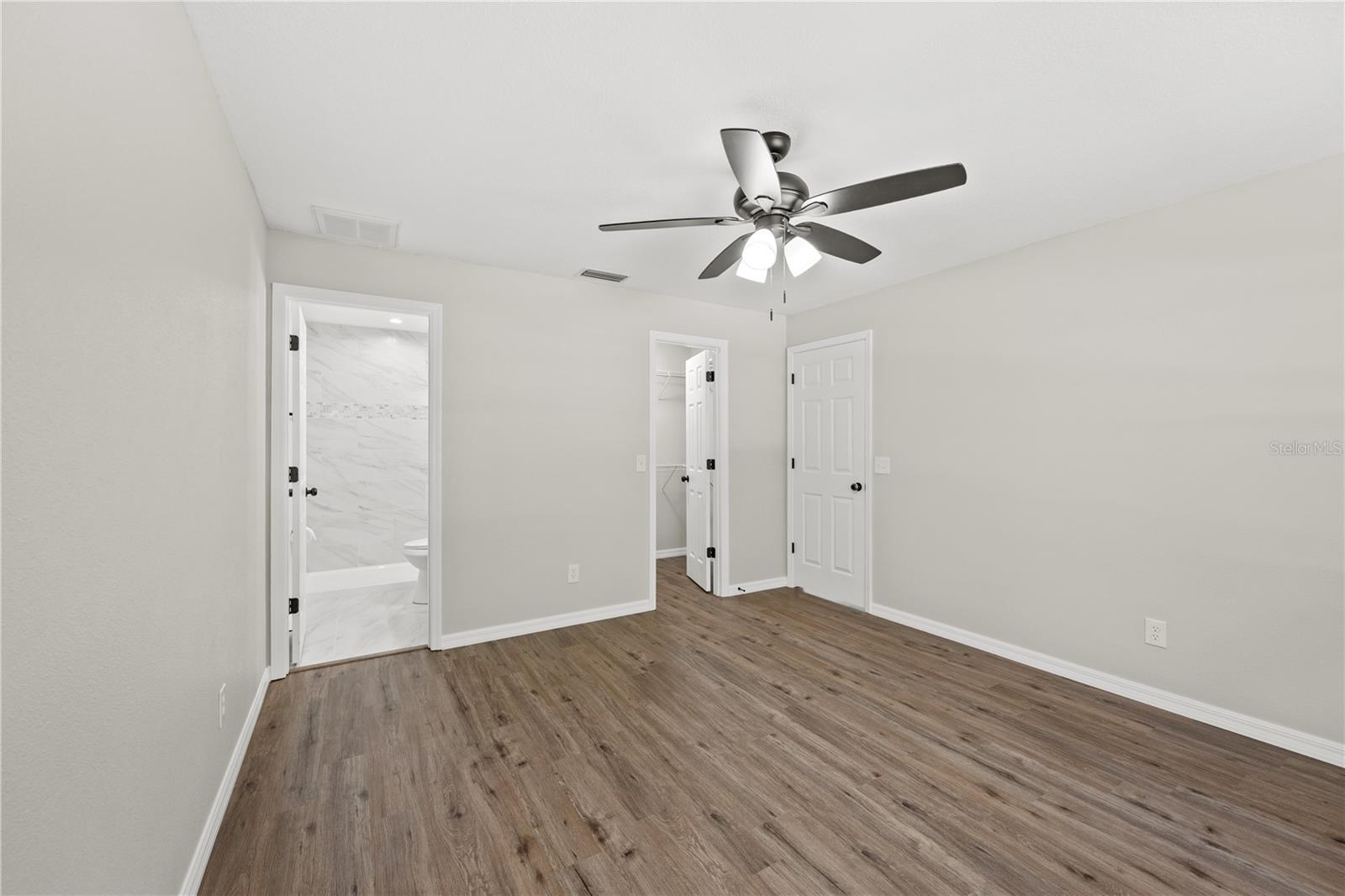 WATER OAKS - Residential