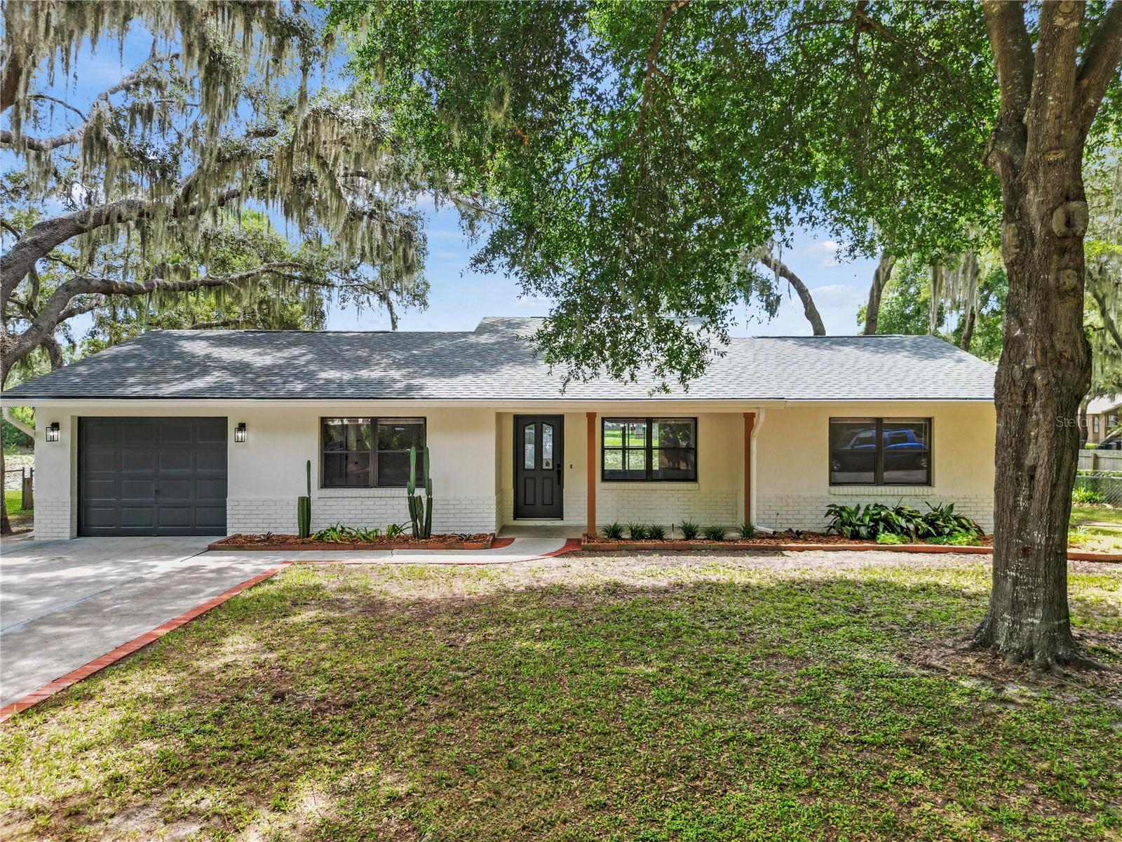 WATER OAKS - Residential