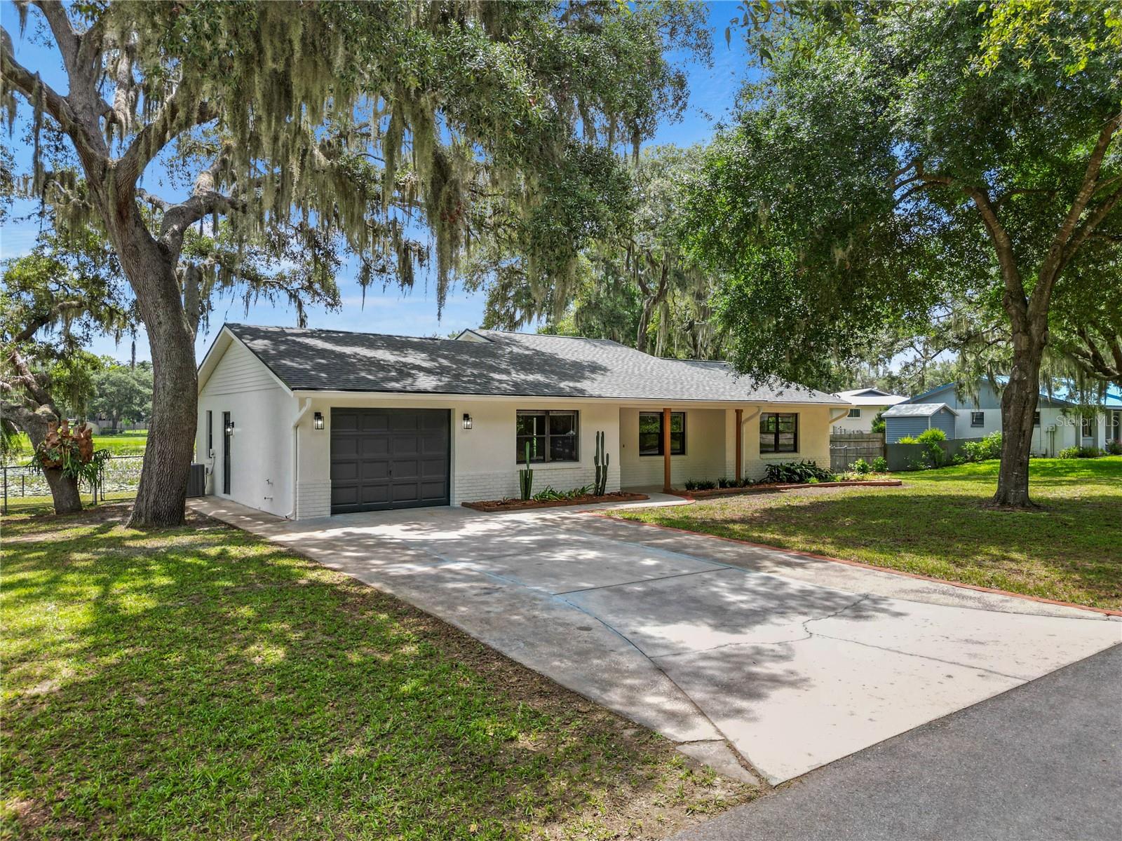 WATER OAKS - Residential