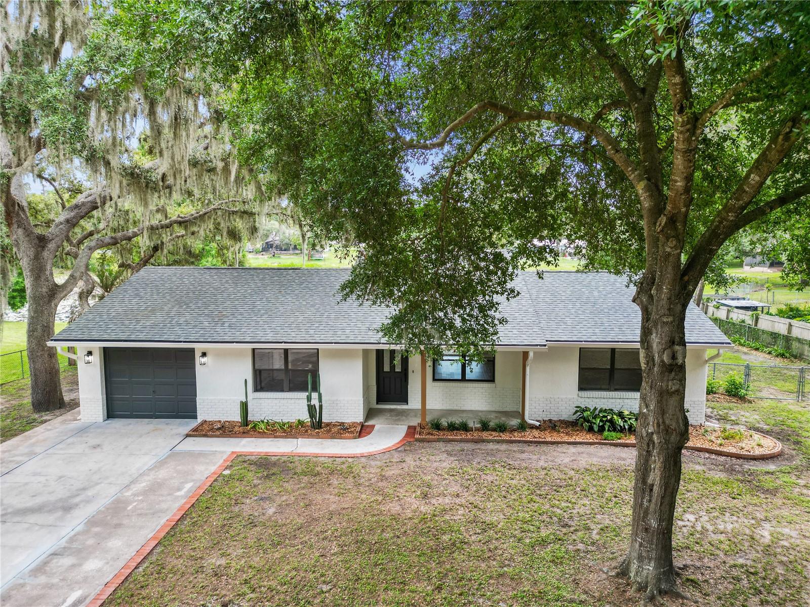 WATER OAKS - Residential