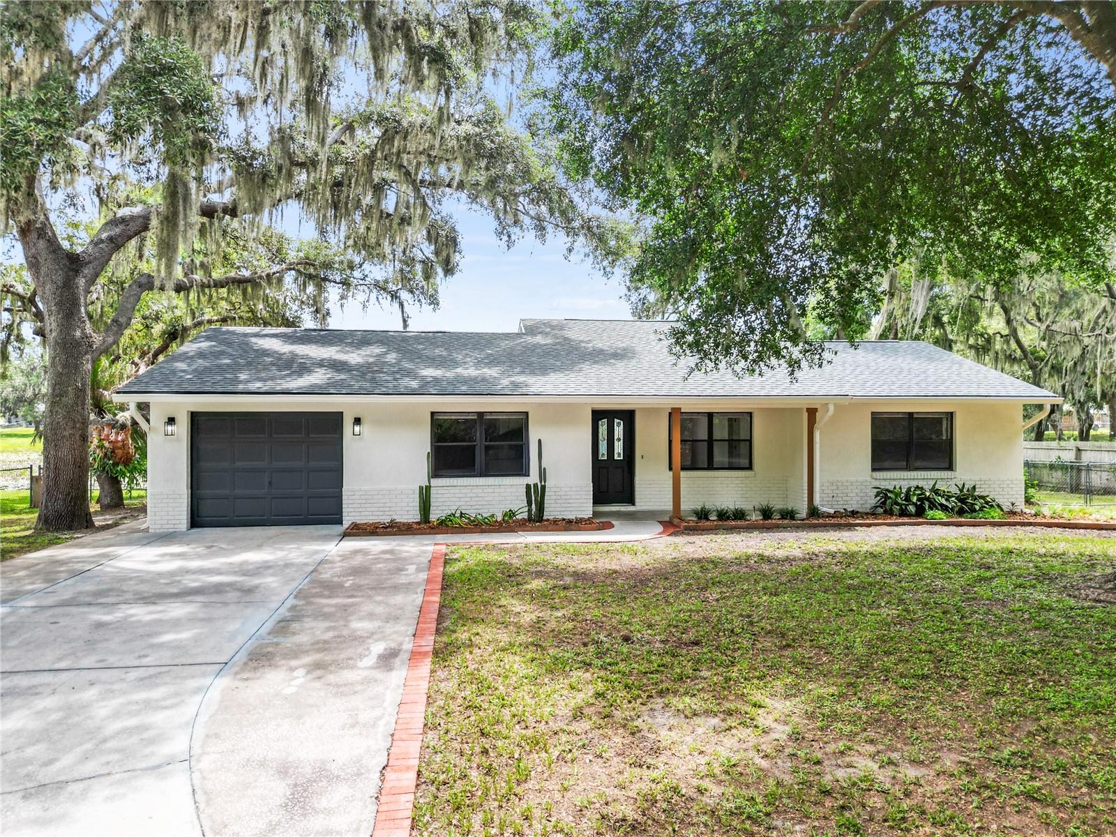 WATER OAKS - Residential