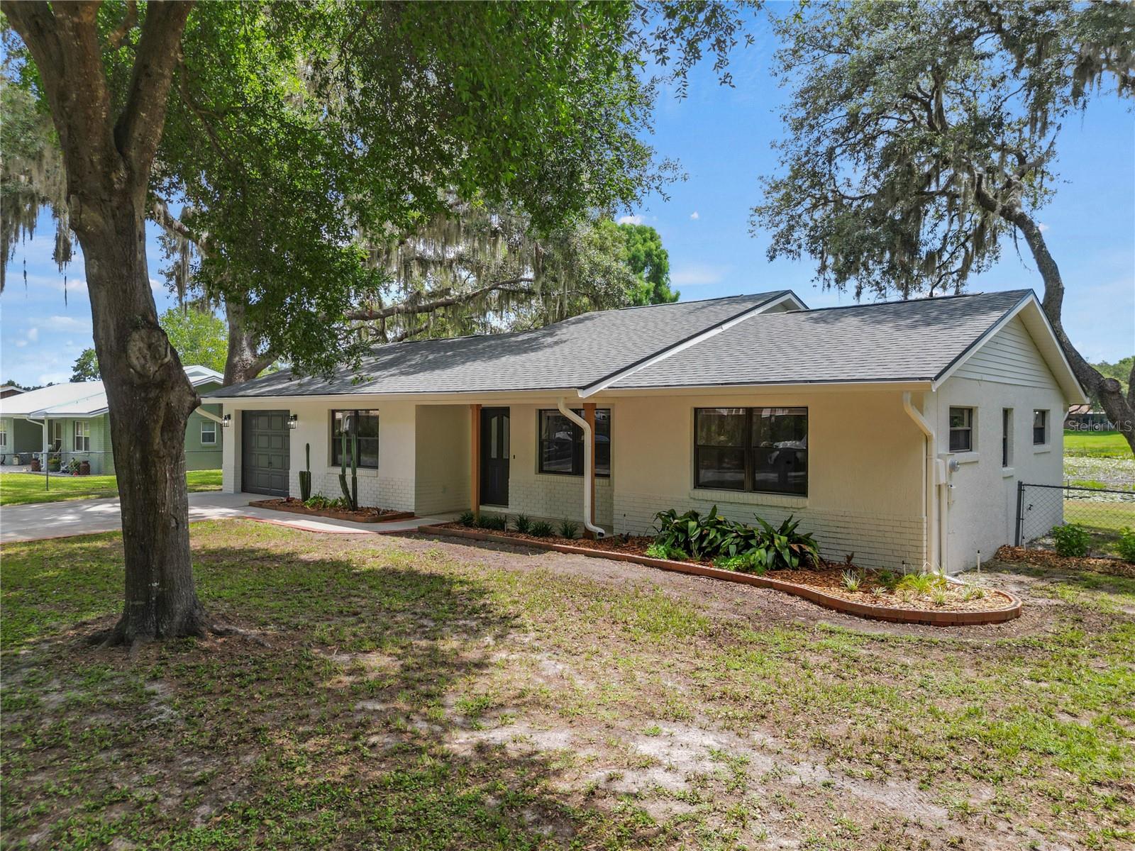 WATER OAKS - Residential