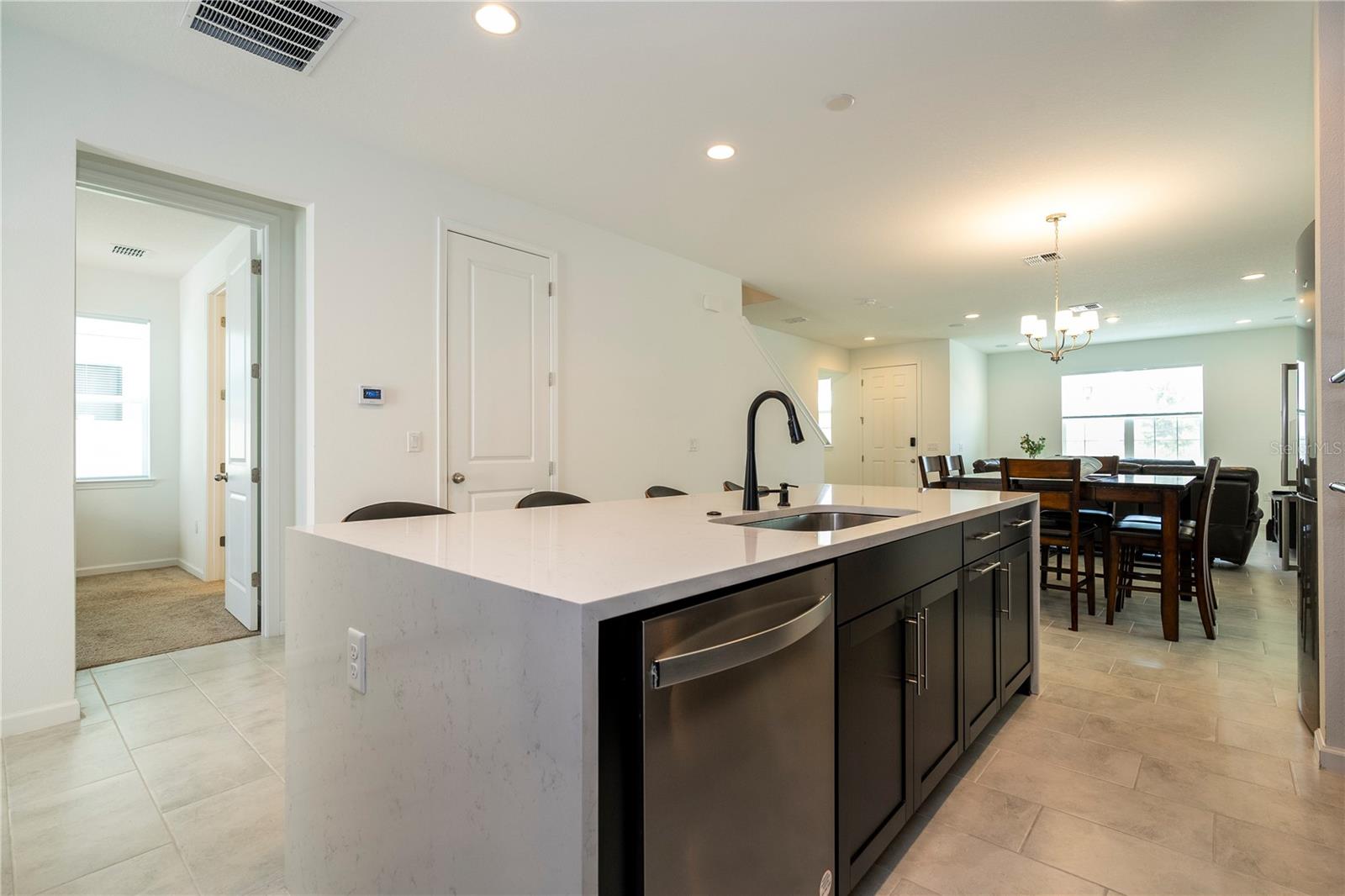 LAKESIDE/HAMLIN - Residential