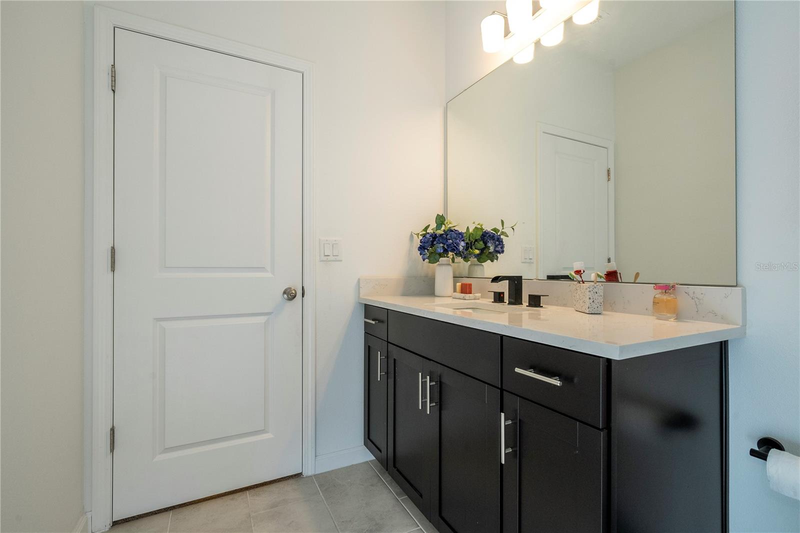 LAKESIDE/HAMLIN - Residential