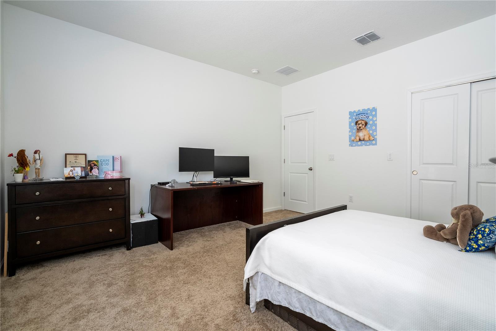 LAKESIDE/HAMLIN - Residential