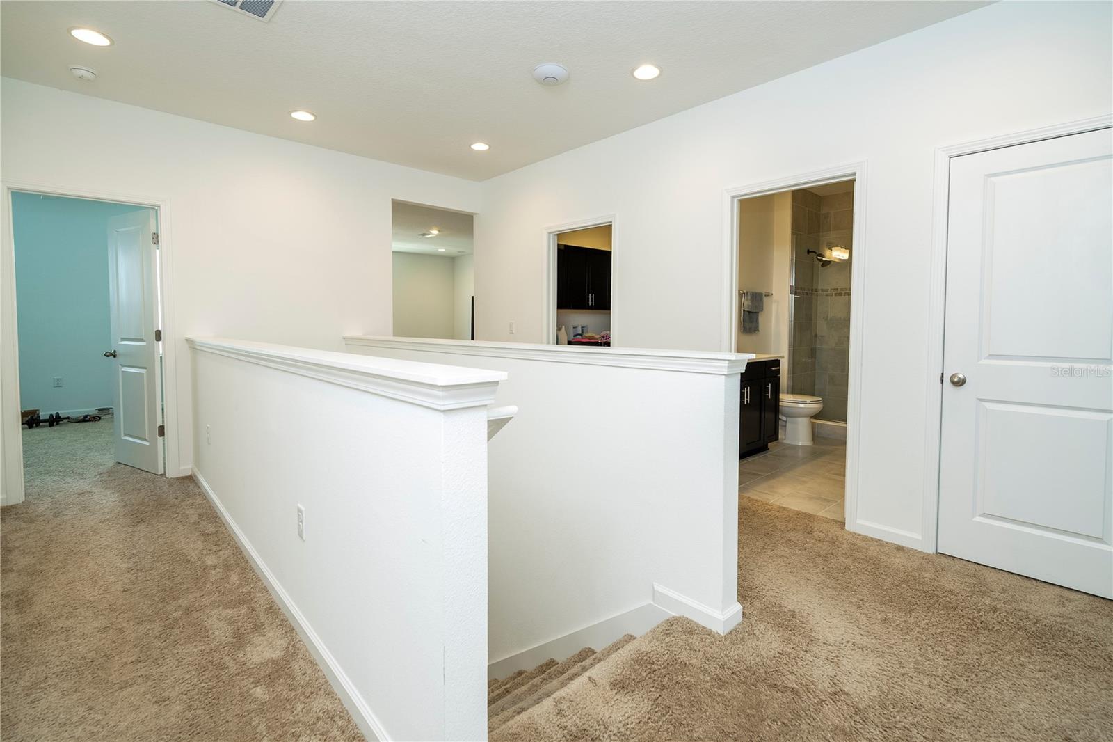 LAKESIDE/HAMLIN - Residential