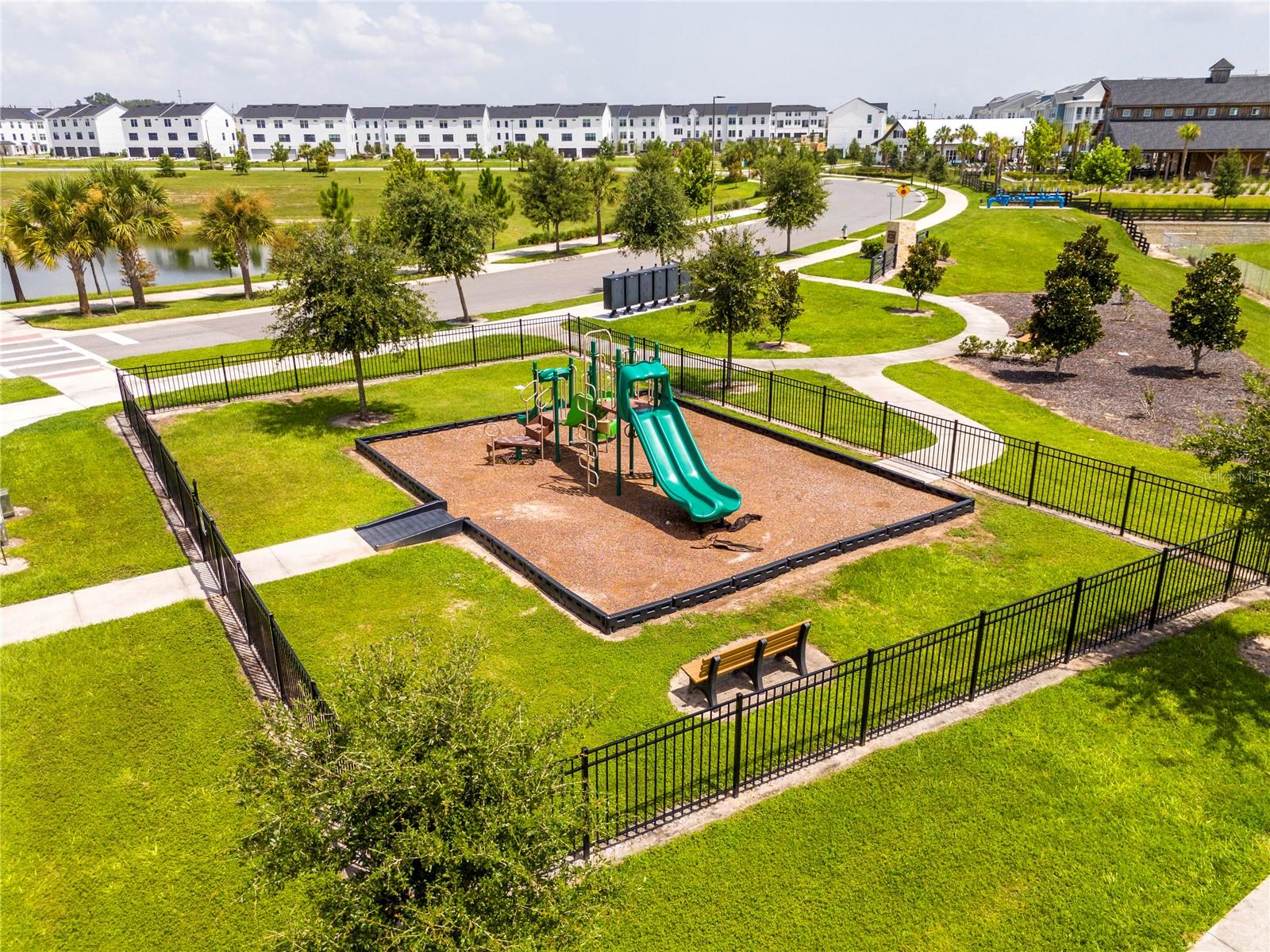 LAKESIDE/HAMLIN - Residential