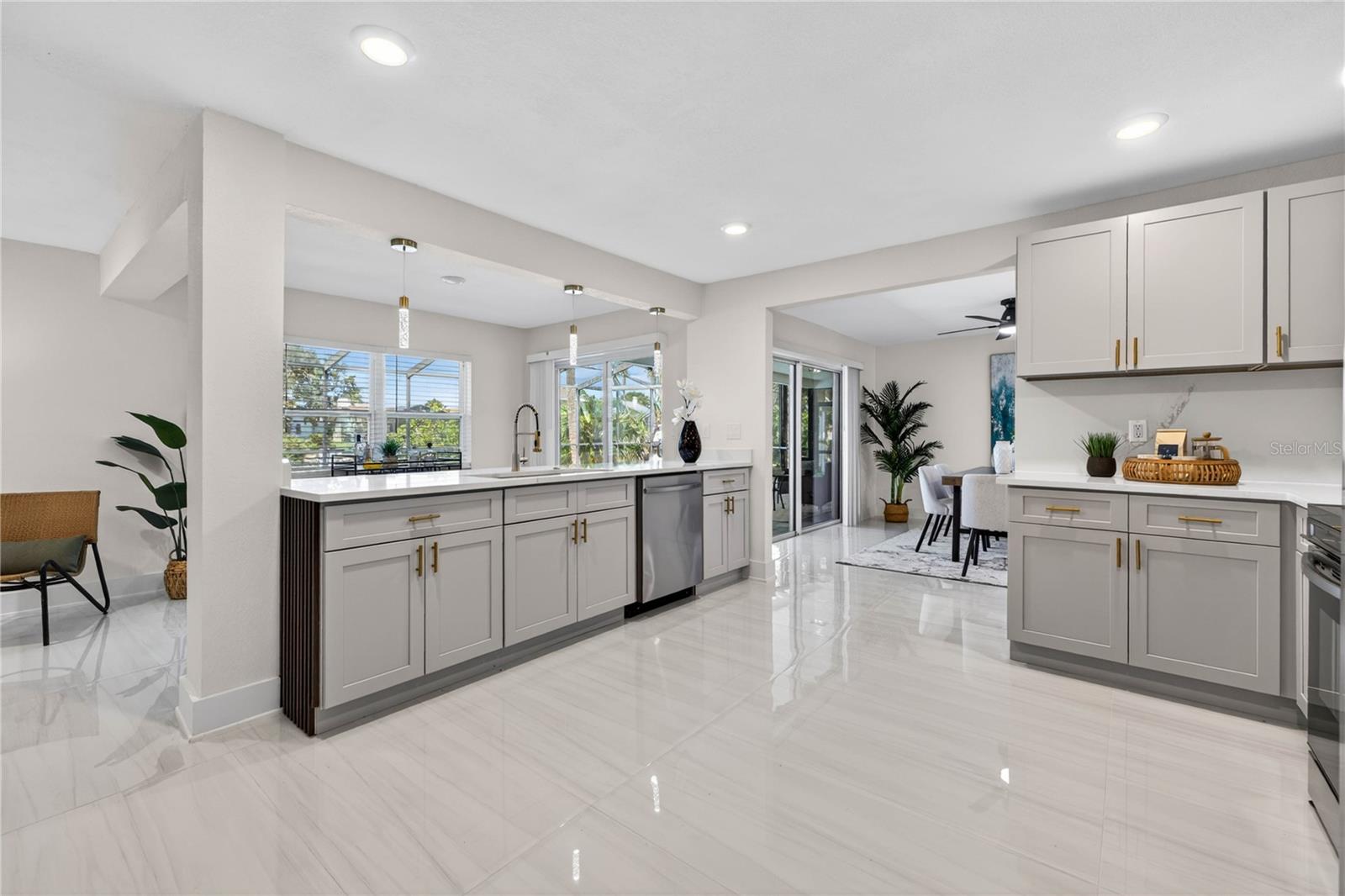GULF HARBORS WOODLANDS SEC 30C - Residential